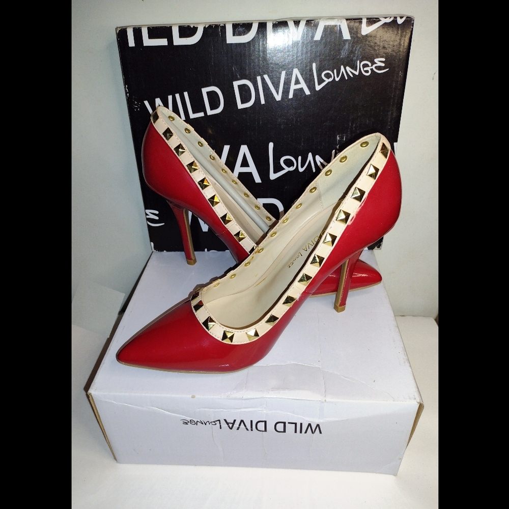 Wild Diva 2 Toned Studded Heels